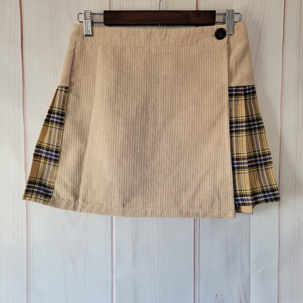 Hem & Thread Corduroy Plaid Pleated Mini Skirt, Sz M, Wrap Mini Skirt, NWT